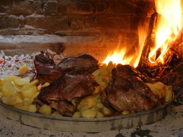 food hotel skadarlija belgrade serbia